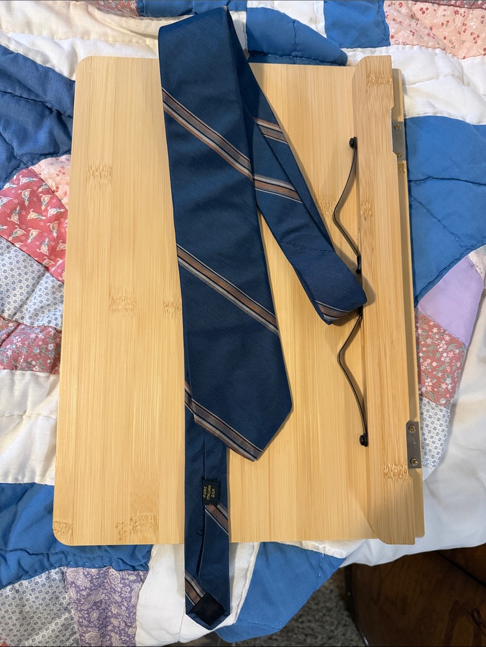 Vintage Austin Reed classic navy striped tie 100% silk